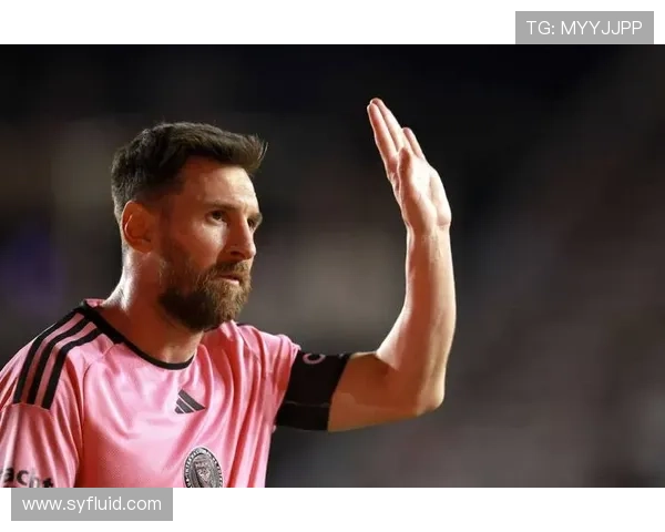 欧洲足球明星的年收入揭秘及其背后的商业价值分析